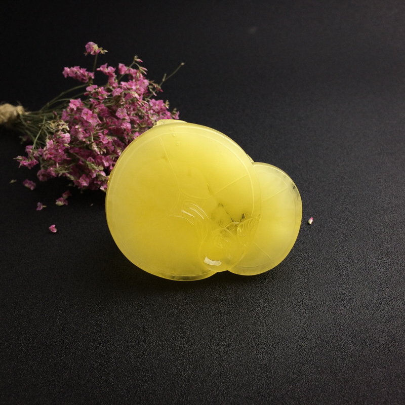 蜜蜡金禅摆件 - 红掌柜