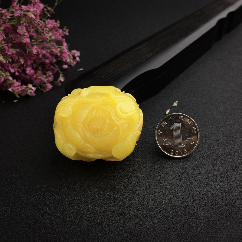 天然鸡油黄蜜蜡吊坠-红掌柜