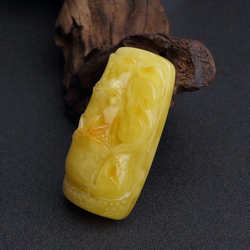 鸡油黄蜜蜡节节高升吊坠-红掌柜