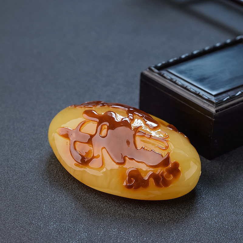 波罗的海俏色蜜蜡悟道吊坠 - 红掌柜