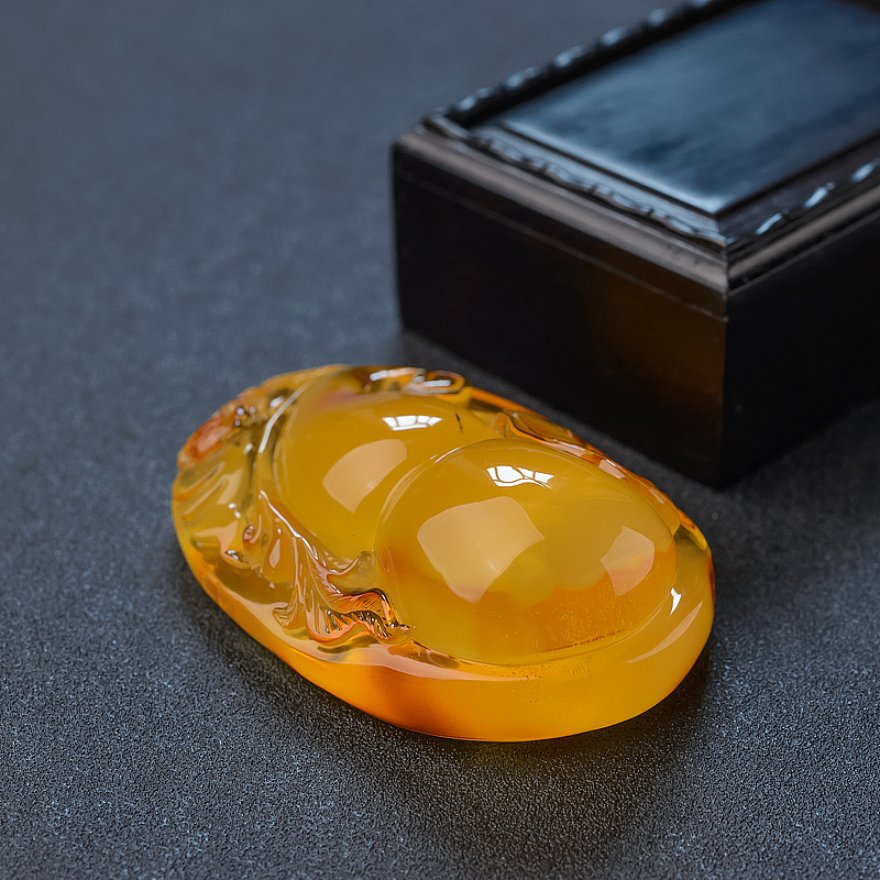 俏色蜜蜡葫芦吊坠-红掌柜