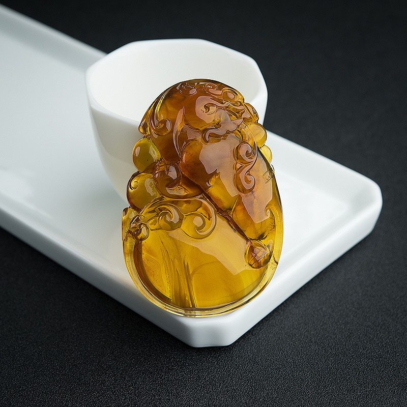 棕珀貔貅吊坠-红掌柜