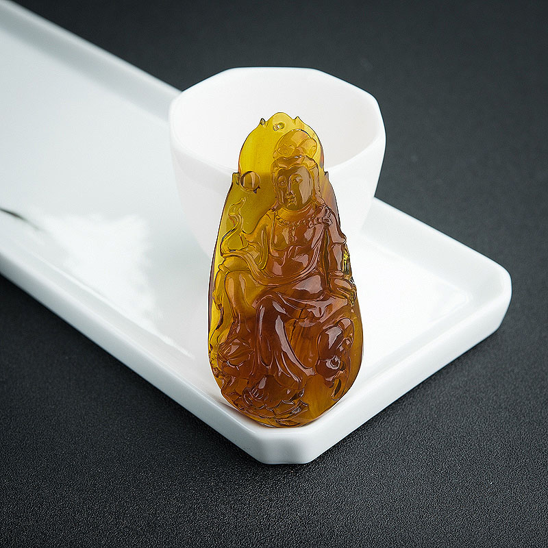 棕珀观音吊坠-红掌柜