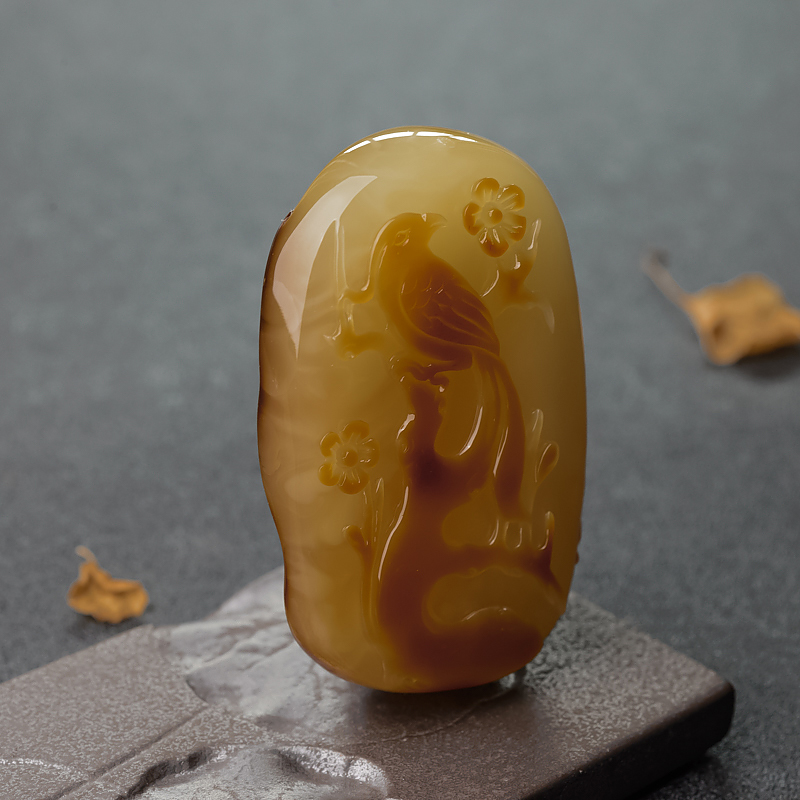 带皮俏色蜜蜡喜上眉梢吊坠-红掌柜