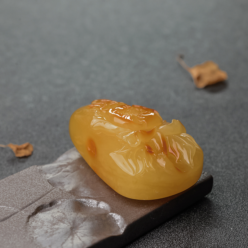 蜜蜡吊坠-红掌柜