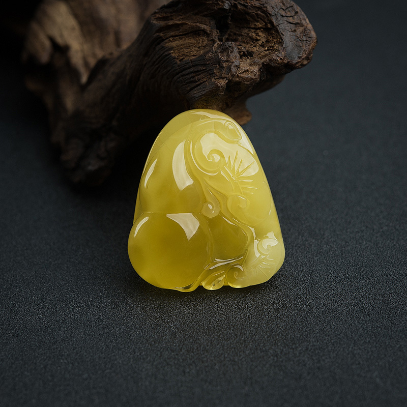 带皮鸡油黄蜜蜡葫芦吊坠-红掌柜