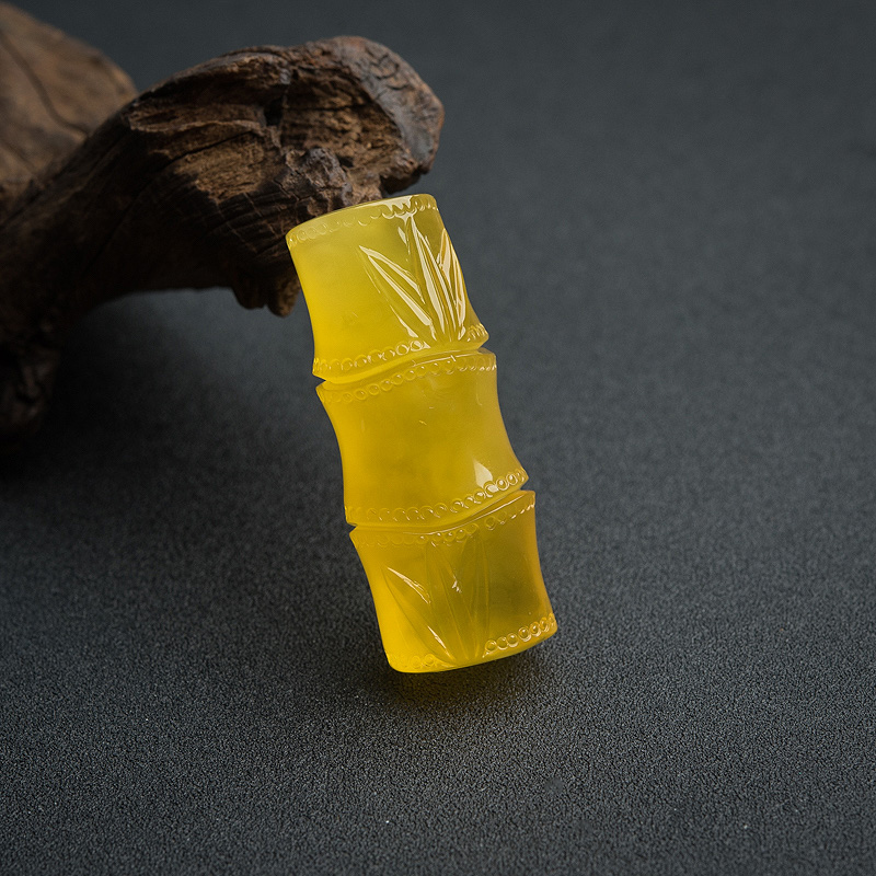 蜜蜡节节高升吊坠-红掌柜