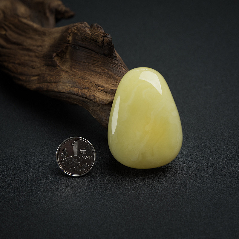 蜜蜡随形吊坠-红掌柜