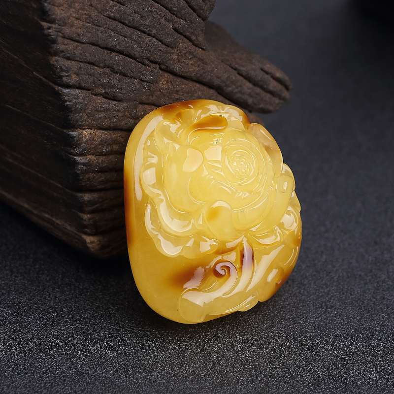 波罗的海俏色蜜蜡牡丹花吊坠-红掌柜