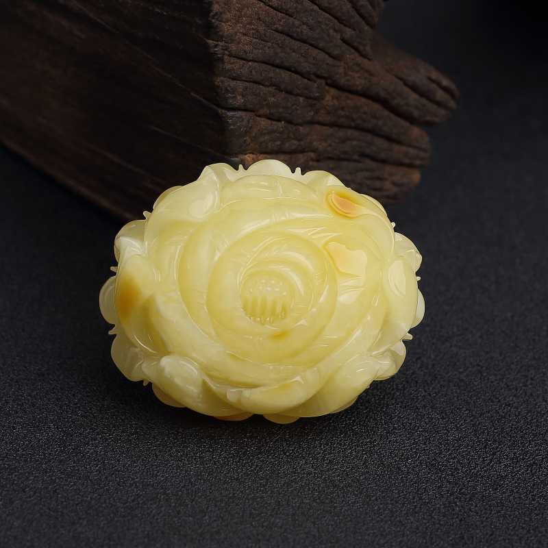 鸡油黄蜜蜡牡丹花吊坠-红掌柜