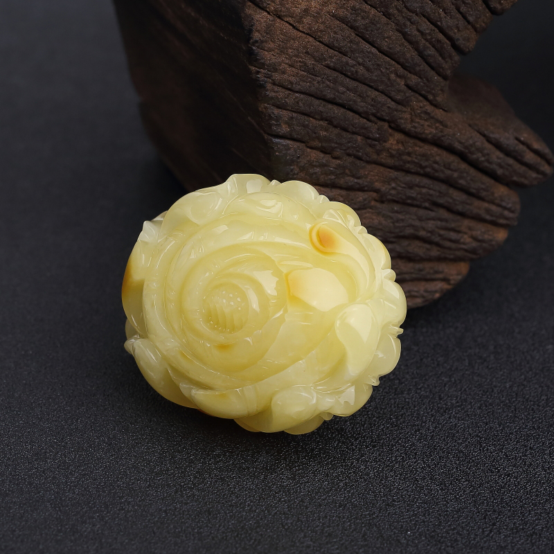 天然鸡油黄蜜蜡牡丹花吊坠-红掌柜