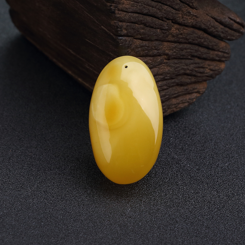 鸡油黄蜜蜡葫芦吊坠-红掌柜