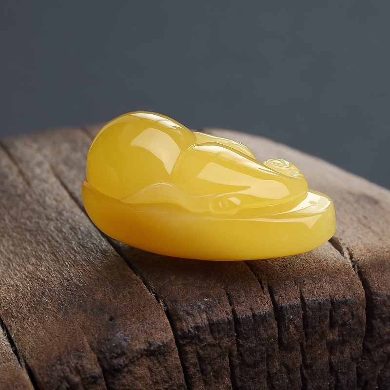 天然鸡油黄蜜蜡葫芦吊坠-红掌柜