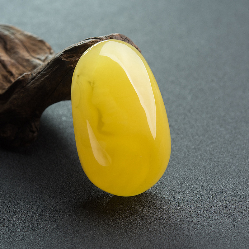 蜜蜡随形吊坠-红掌柜