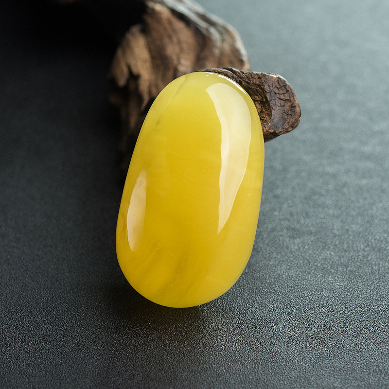 鸡油黄蜜蜡吊坠-红掌柜