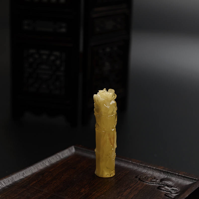 天然白花蜜貔貅印章吊坠 - 红掌柜