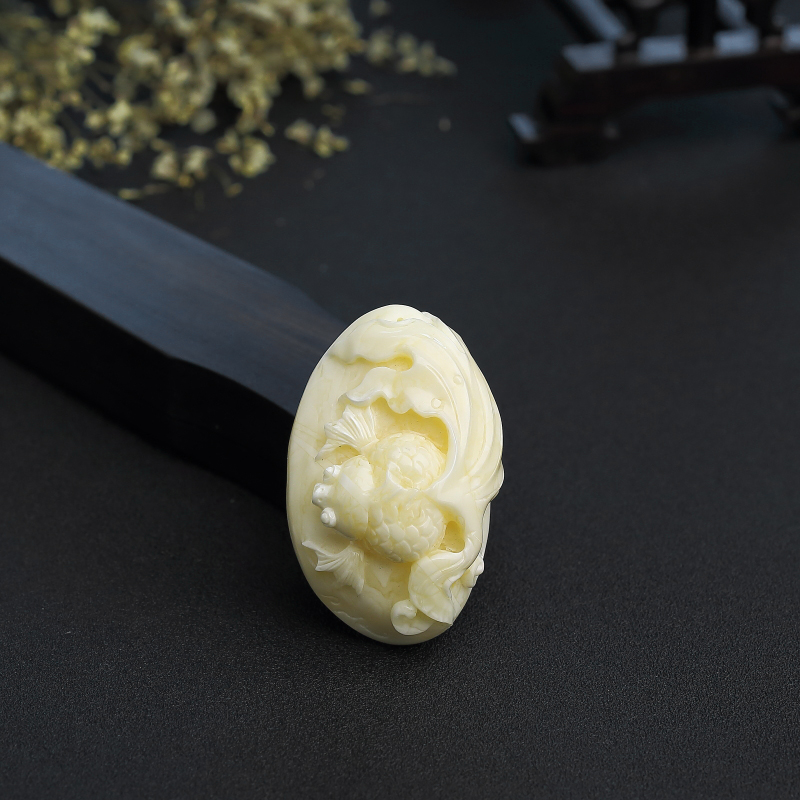 白蜜金玉满堂吊坠-红掌柜