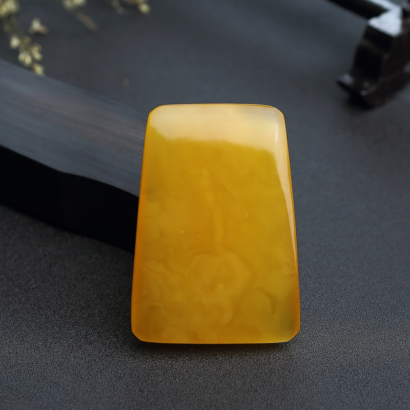 鸡油红蜜蜡无事牌-红掌柜