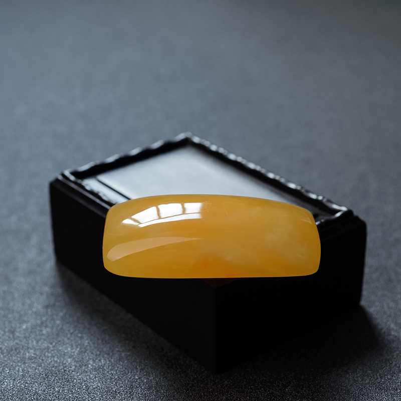 波罗的海满蜜鸡油黄蜜蜡无事牌吊坠-红掌柜