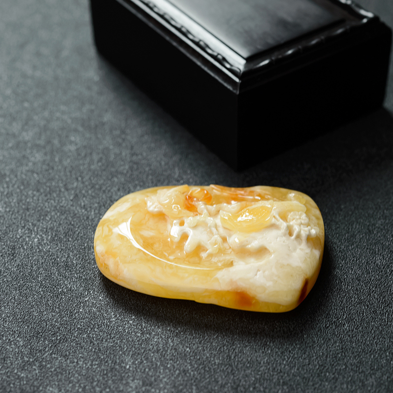 天然白花蜜蜜蜡喜上眉梢吊坠-红掌柜