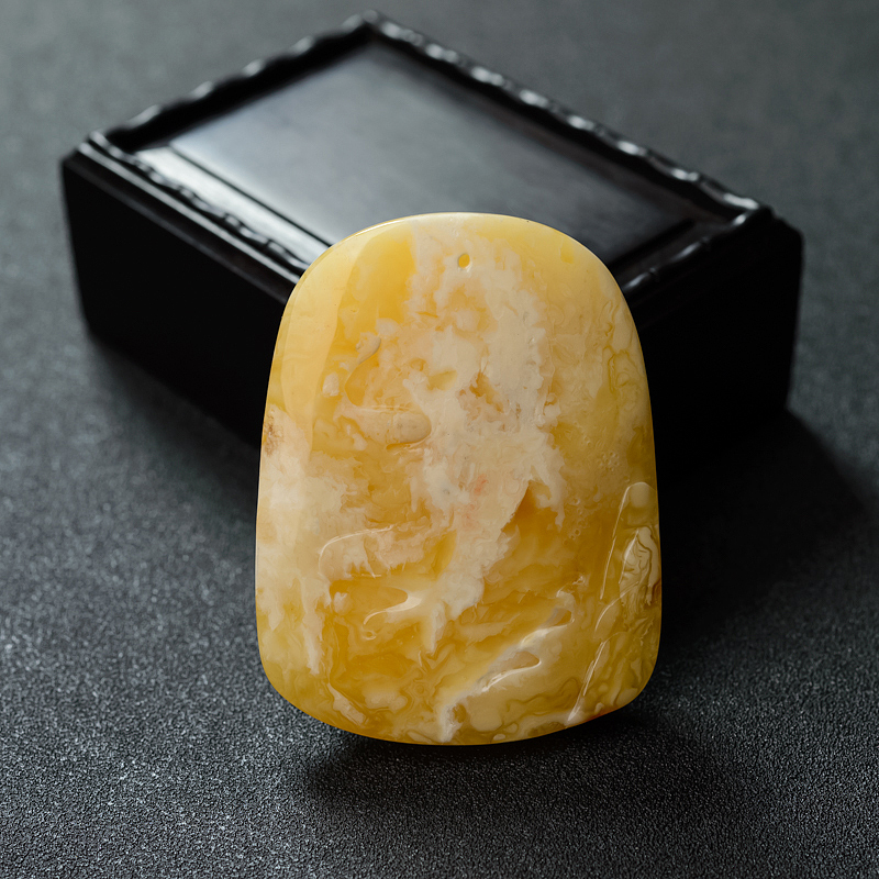 波罗的海天然蜜蜡喜上眉梢吊坠-红掌柜