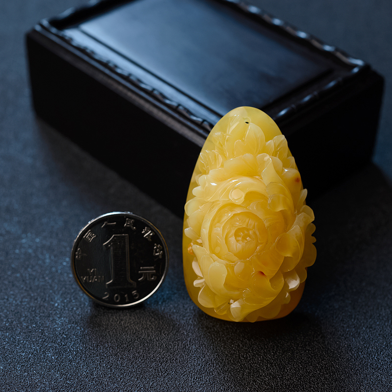 波罗的海鸡油黄蜜蜡吊坠-红掌柜