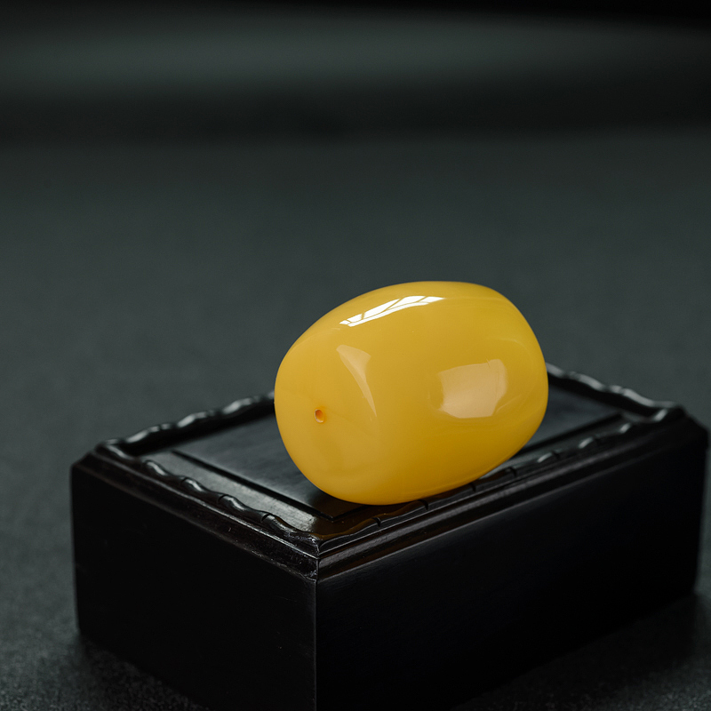 鸡油黄蜜蜡-红掌柜