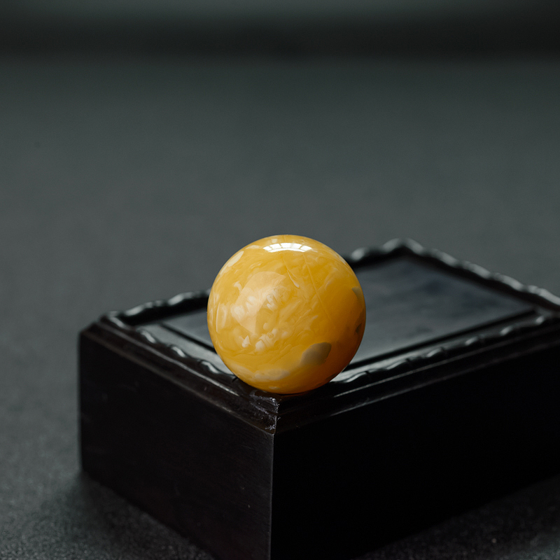 俏色白花蜜圆珠-红掌柜