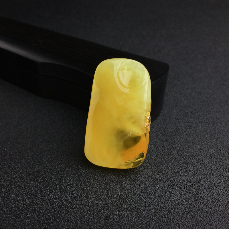 鸡油黄蜜蜡钱袋-红掌柜