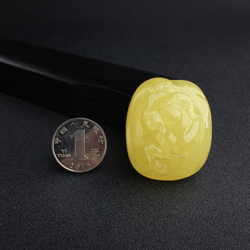 波罗的海蜜蜡吊坠-红掌柜