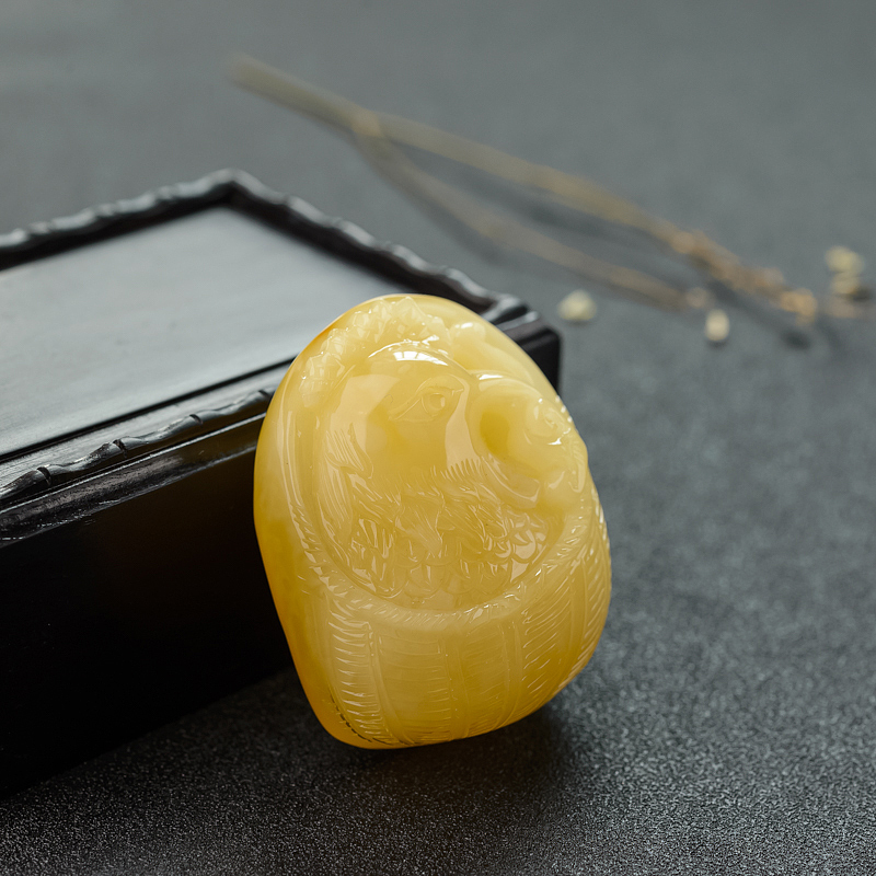 鸡油黄蜜蜡吊坠-红掌柜