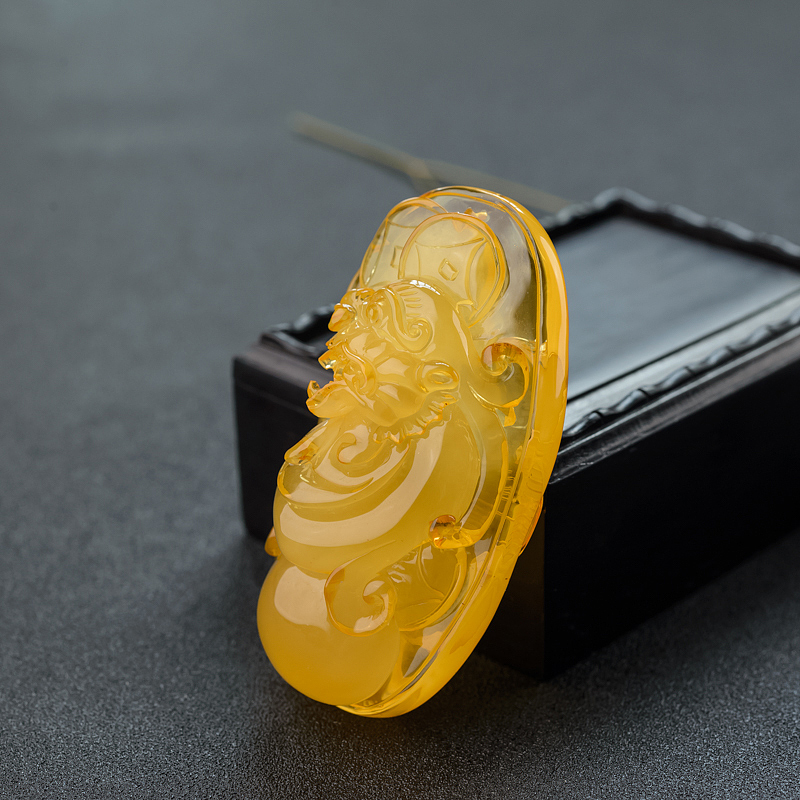 金绞蜜蛟龙吊坠-红掌柜