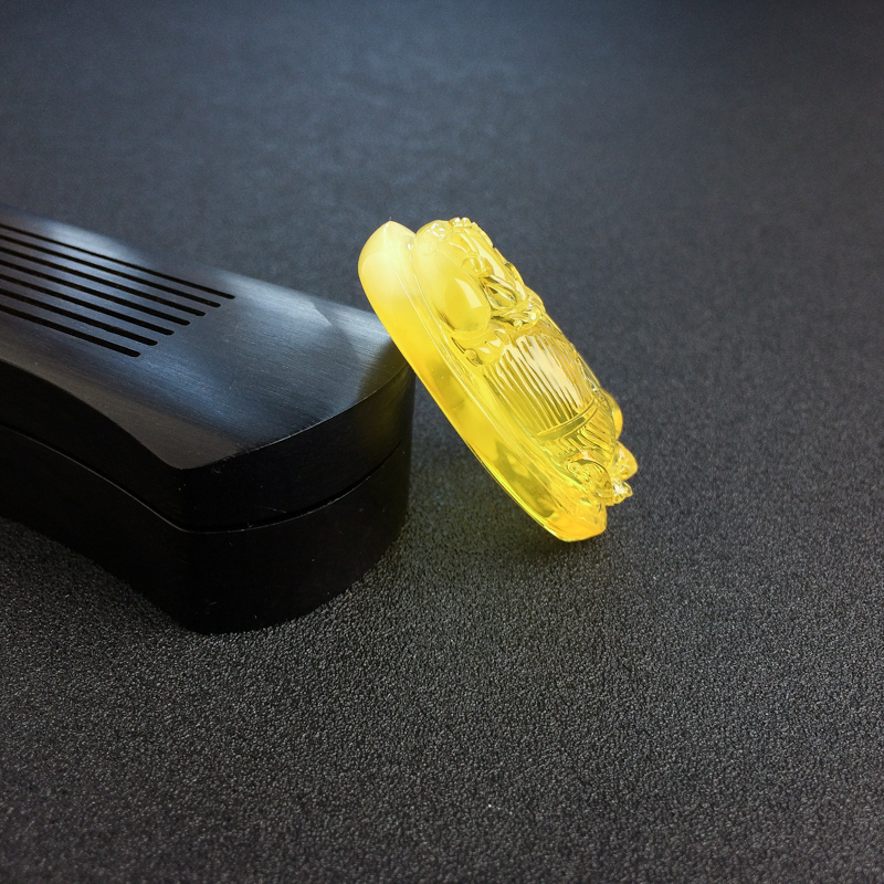 波罗的海天然鸡油黄蜜蜡貔貅吊坠-红掌柜