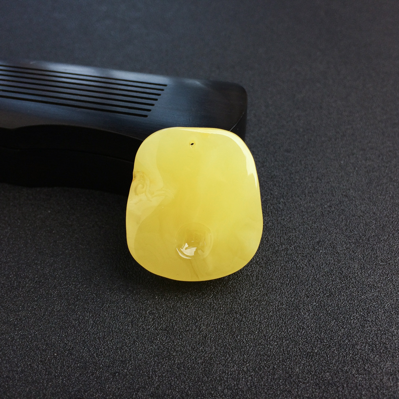 波罗的海天然蜜蜡貔貅吊坠-红掌柜