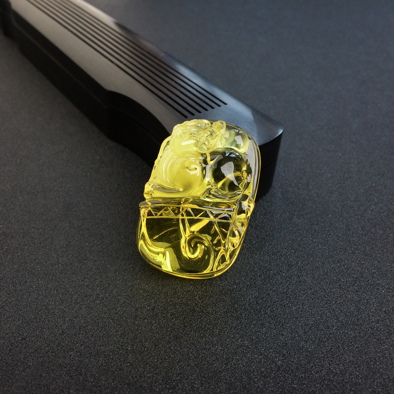 波罗的海鸡油黄金绞蜜蜜蜡貔貅吊坠-红掌柜