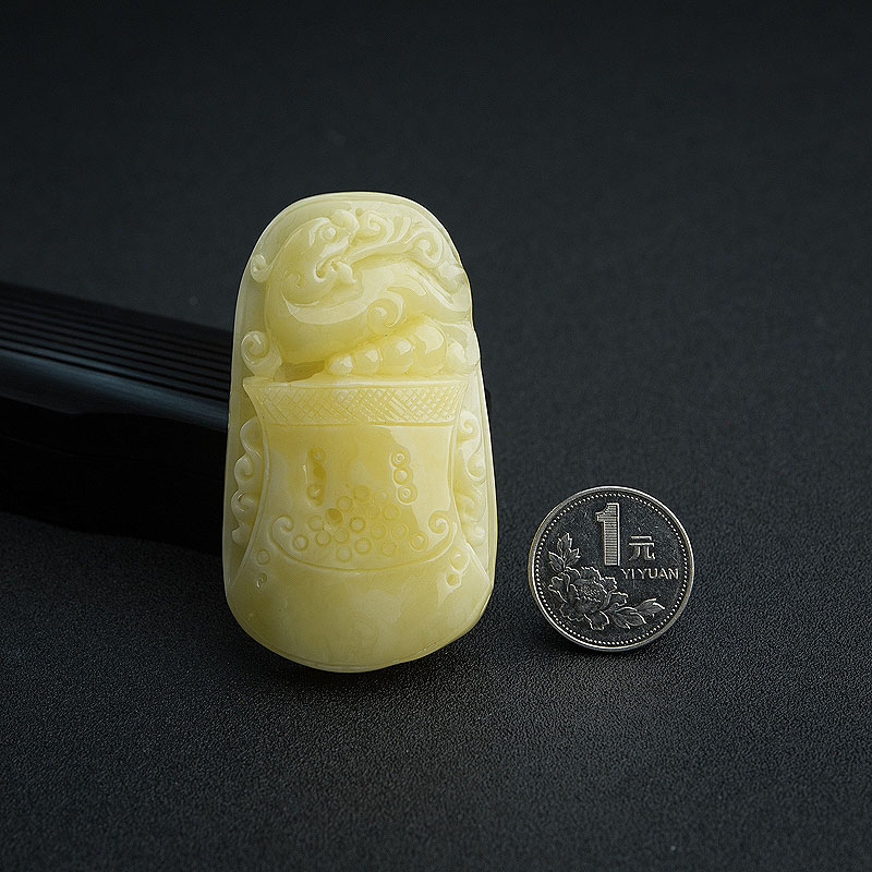 天然蜜蜡龙吊坠-红掌柜