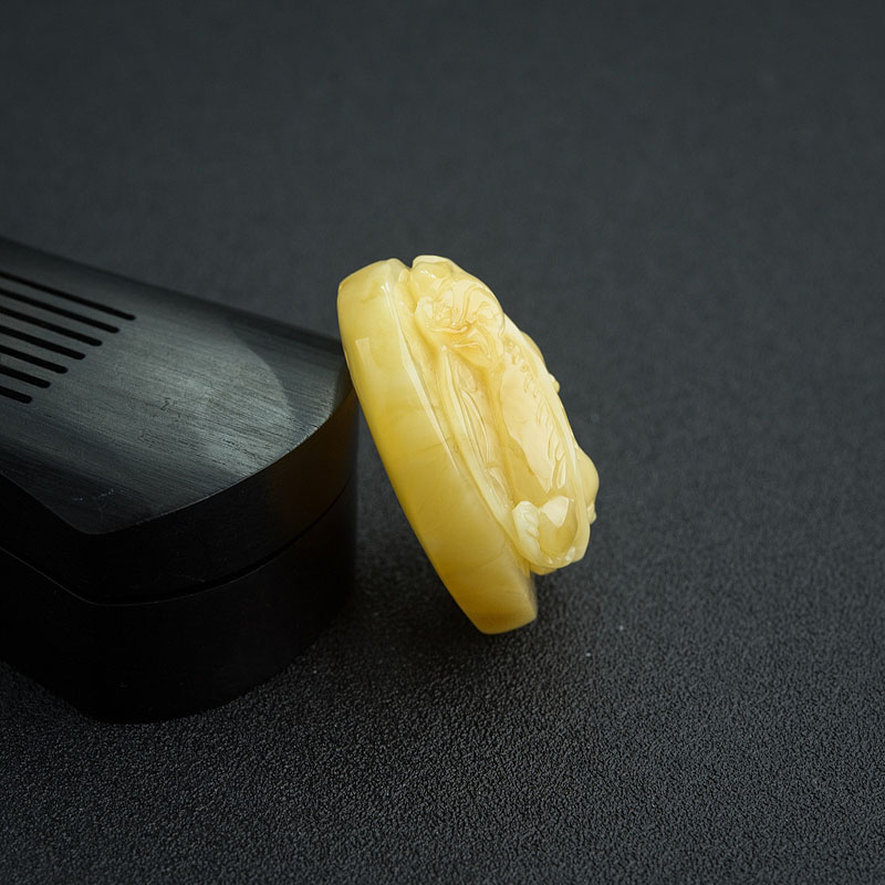 鸡油黄蜜蜡-红掌柜