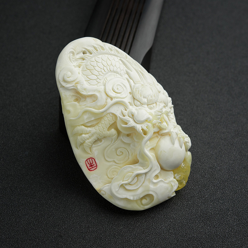 天然白蜜蜜蜡龙腾云天吊坠-红掌柜