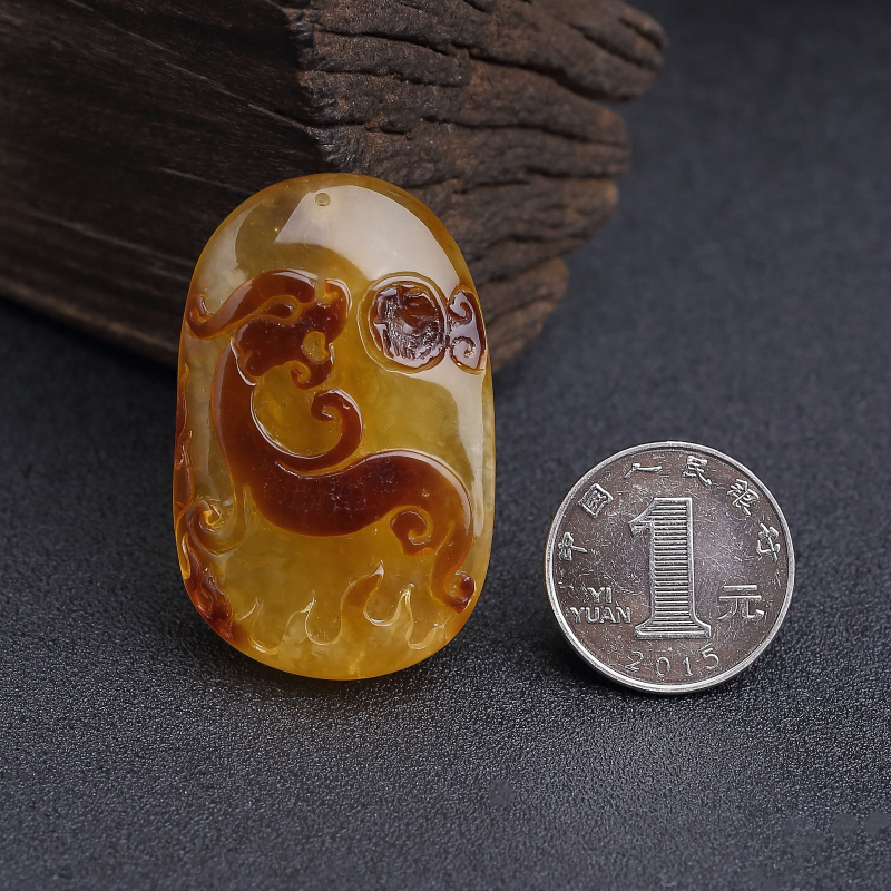 天然金绞蜜仿古龙吊坠-红掌柜