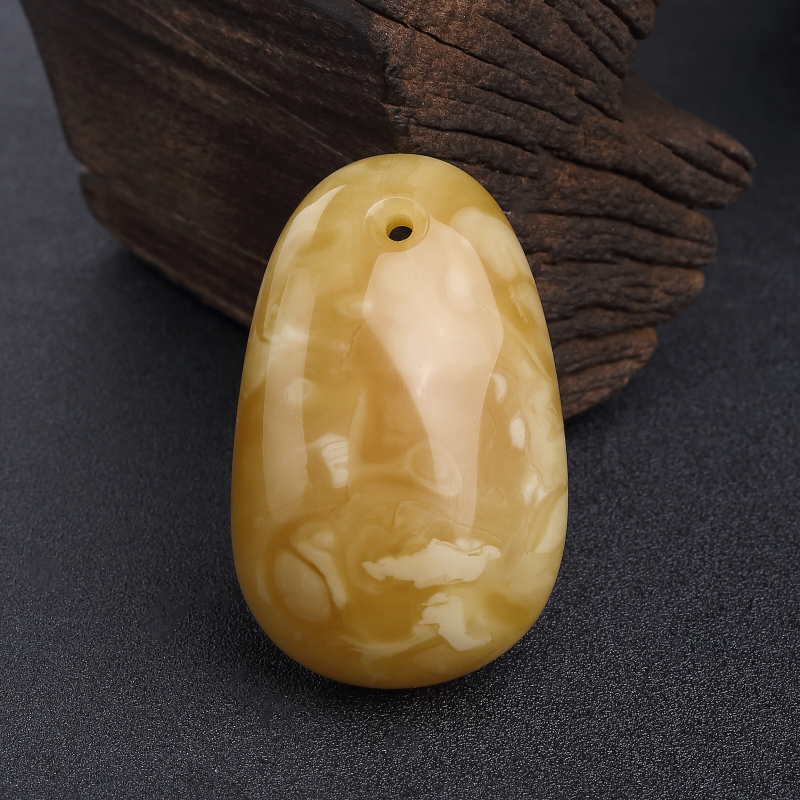 波罗的海天然褐黄蜜蜡随形吊坠-红掌柜