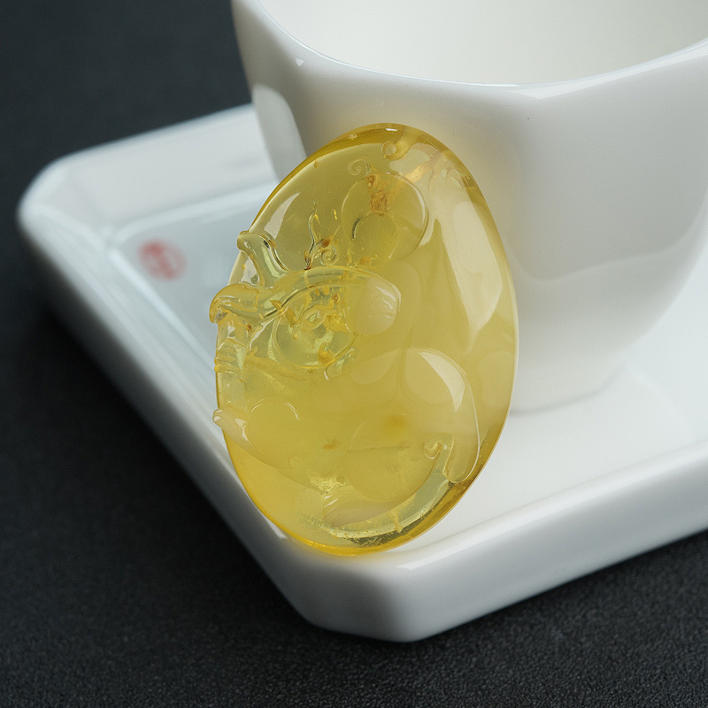 波罗的海鸡油黄金绞蜜灵兔吉瑞吊坠-红掌柜