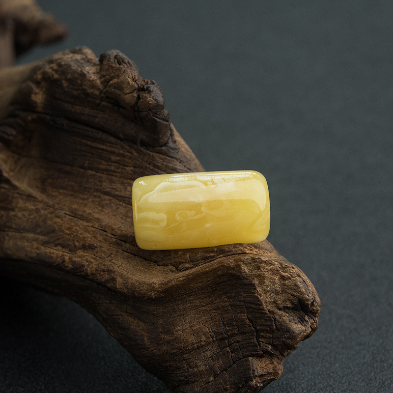 鸡油黄蜜蜡桶珠-红掌柜