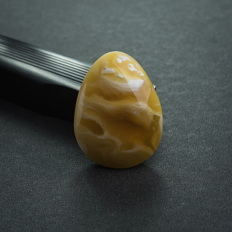 波罗的海白花蜜蜡随形吊坠-红掌柜