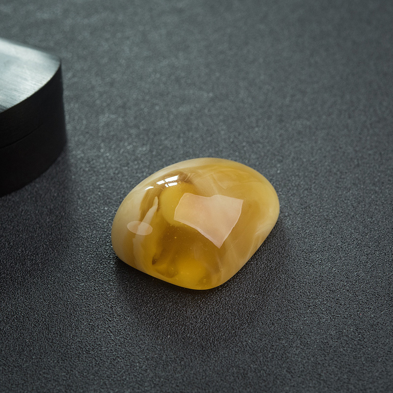 白花蜜蜡无事牌吊坠-红掌柜