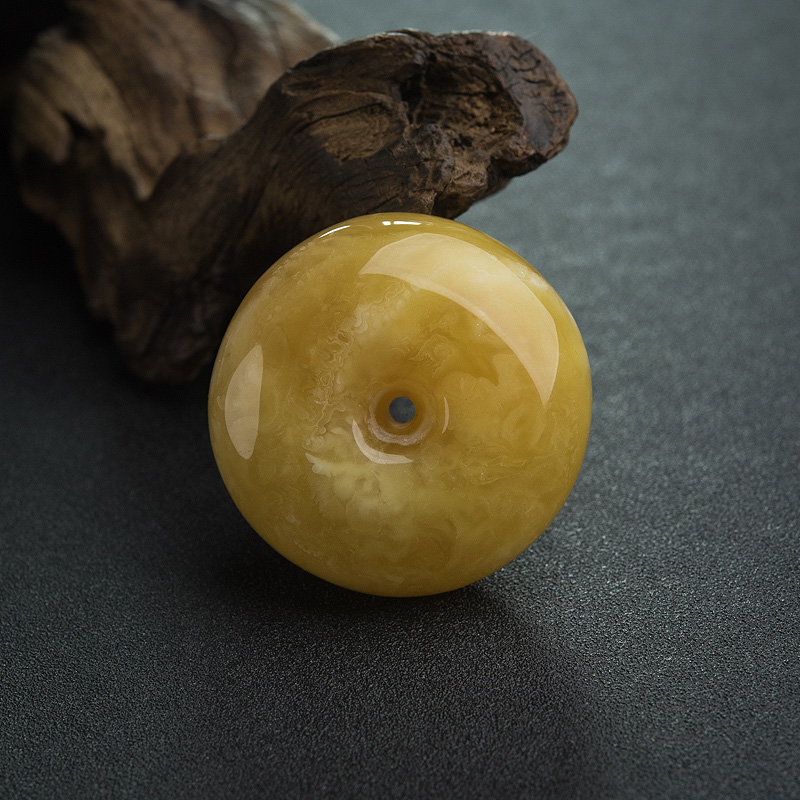 鸡油黄蜜蜡平安扣吊坠-红掌柜