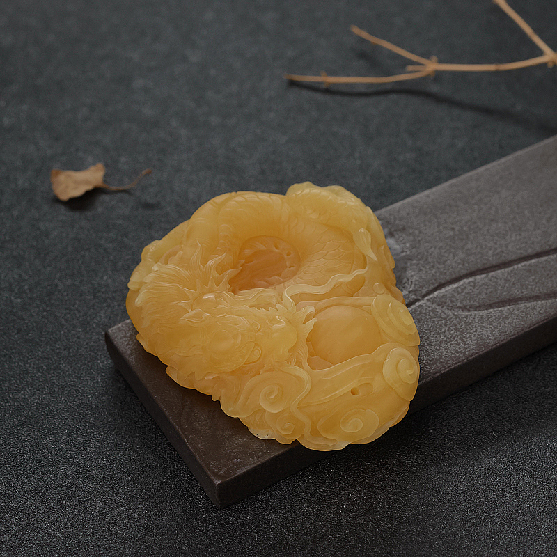 天然蜜蜡龙牌吊坠-红掌柜