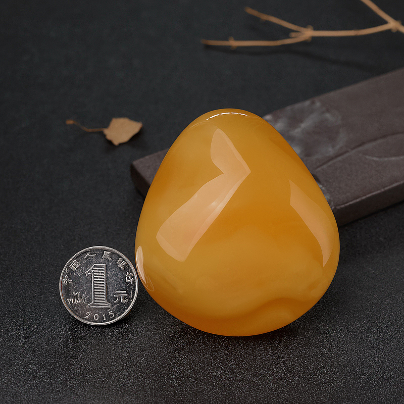 波罗的海天然鸡油黄蜜蜡随形吊坠-红掌柜