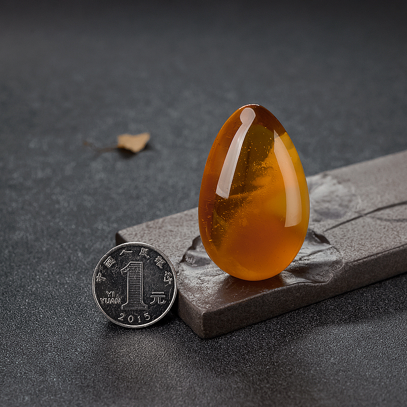 金绞蜜水滴吊坠-红掌柜