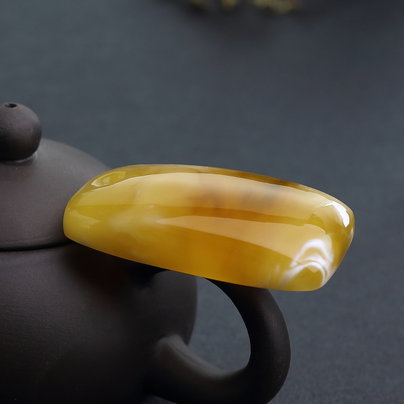 白花蜜蜡无事牌吊坠-红掌柜