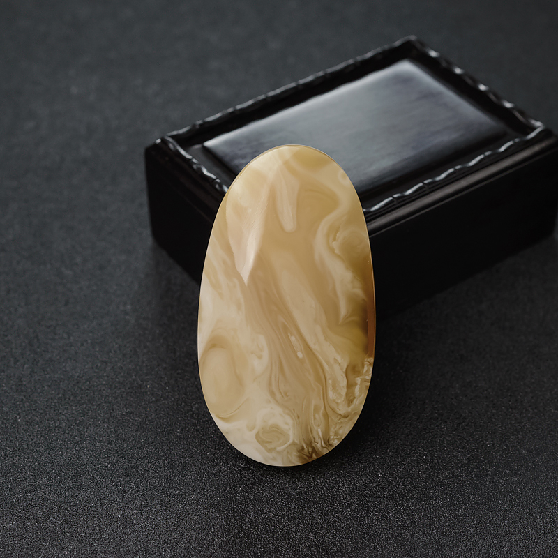 白花蜜蜡吊坠-红掌柜